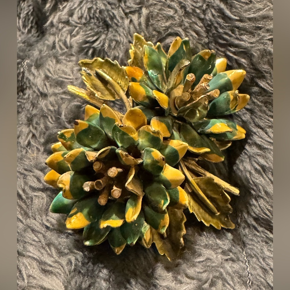 Vintage Coro Green and Yellow Floral Brooch